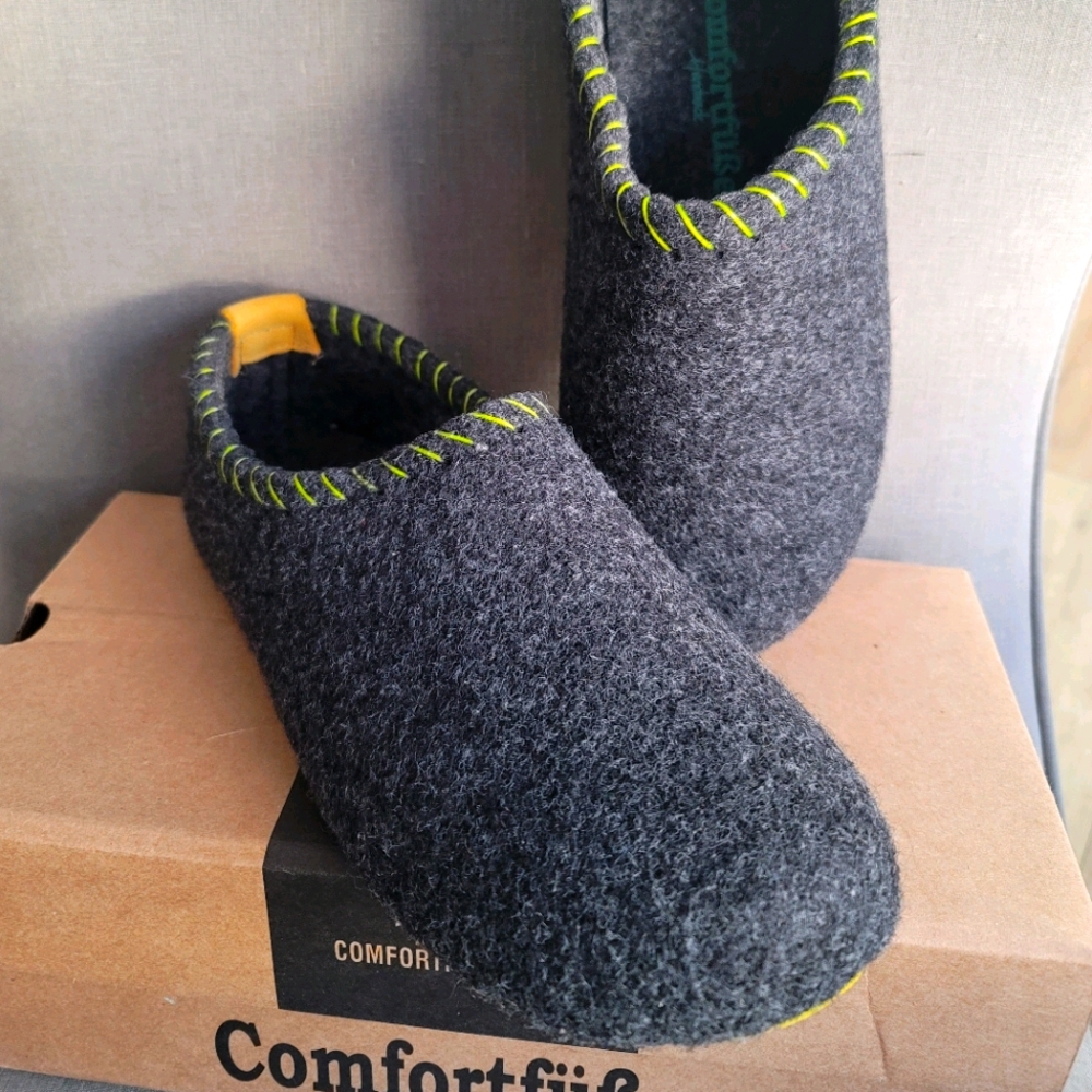 Unisex slipper by Comfortfusse
